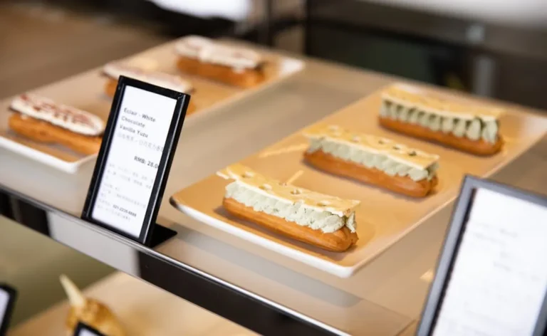 Best Dessert Menu Ideas for Cafes and Bakeries