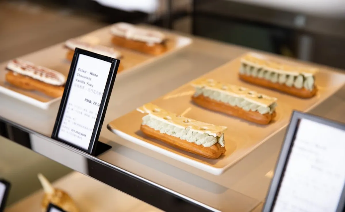 Best Dessert Menu Ideas for Cafes and Bakeries