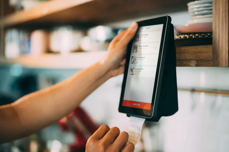 Best Seasonal Menu Ideas for Cafes and Small Restaurants