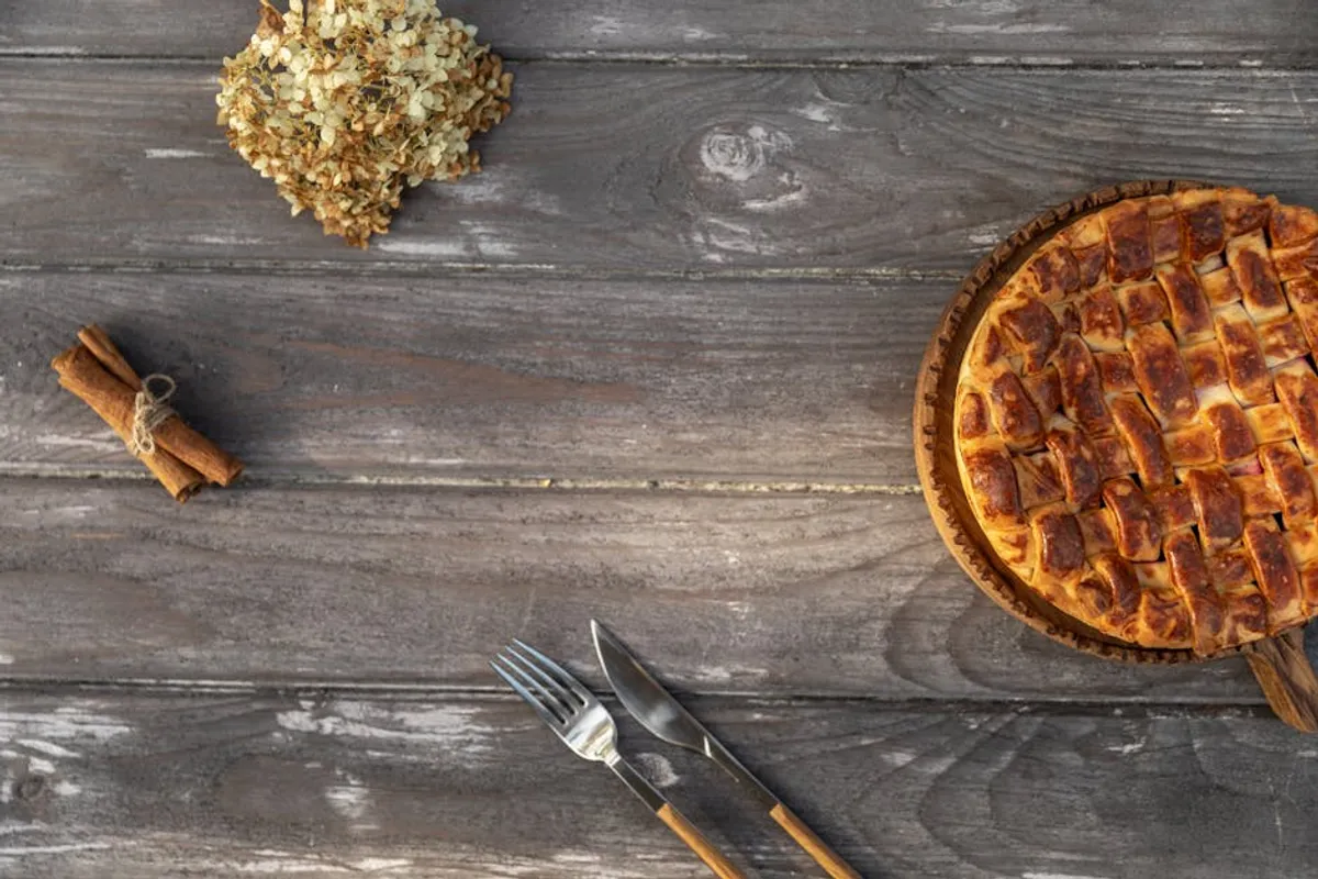 Seasonal Pie Guide: Fruits, Fillings, and Toppings