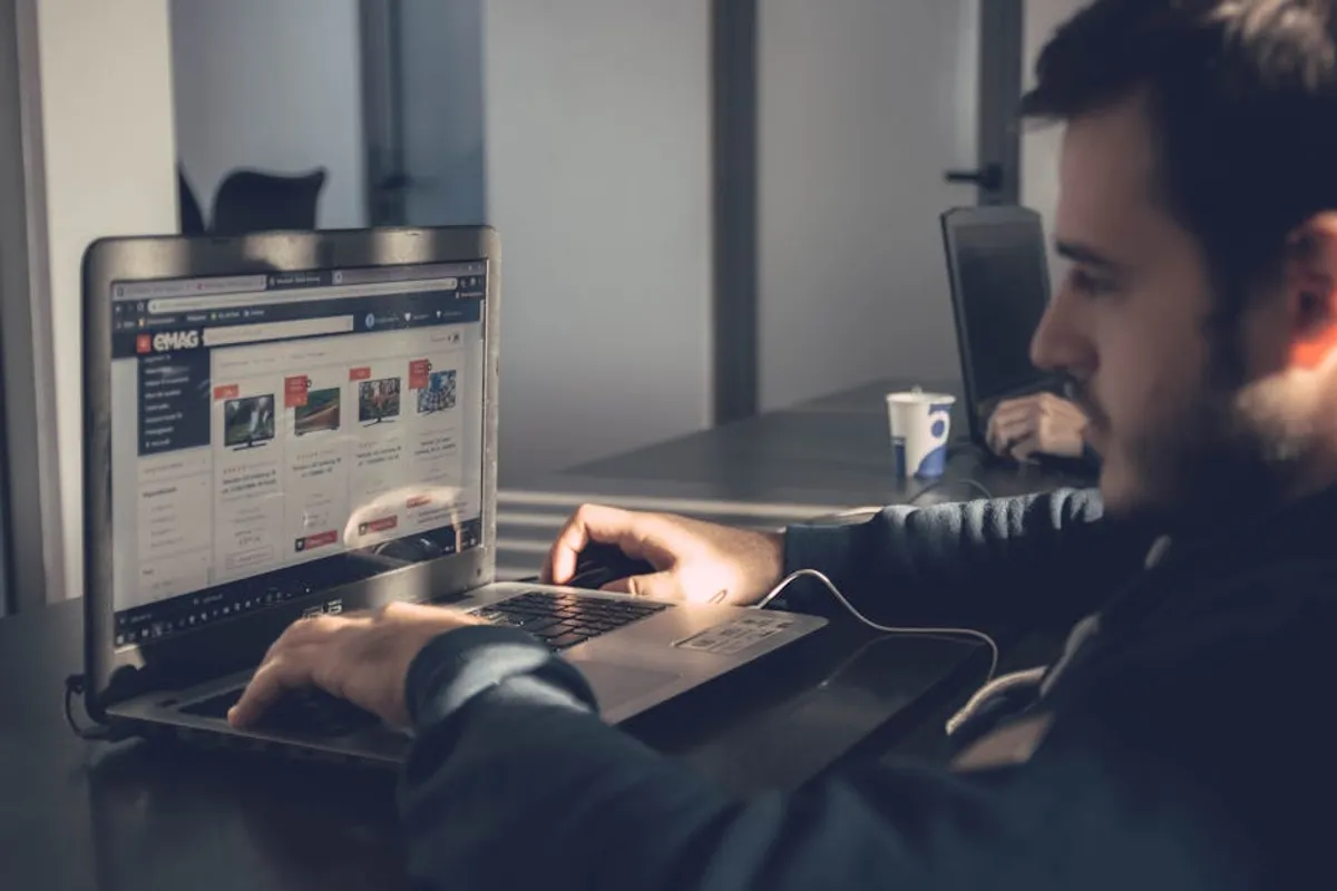 Topfirms Explained: Search Intent, Lifestyle Context, and User Questions