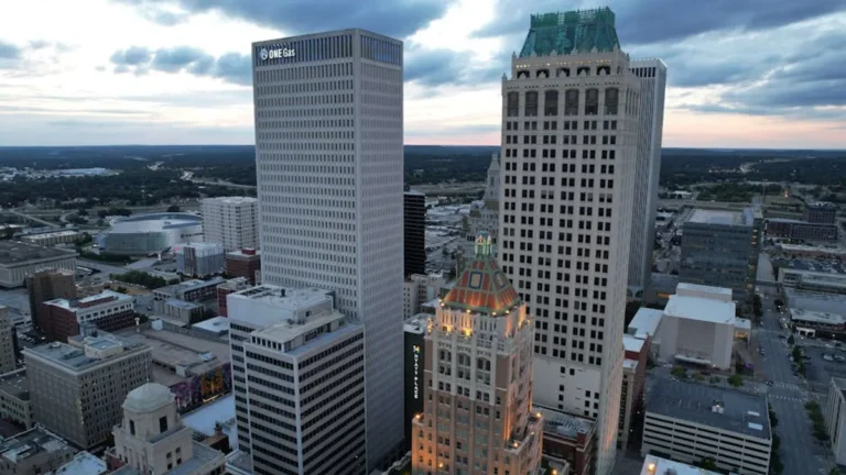 Triad City Beat Explained: Search Intent, Lifestyle Context, and User Questions