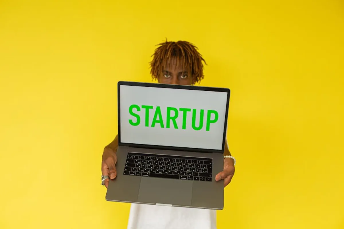 Understanding technewstop.org Through Search Trends and Reader Intent